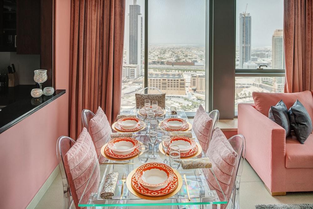 Dream Inn - Apartment With Private Terrace, 29 Boulevard Downtown ดูไบ ภายนอก รูปภาพ